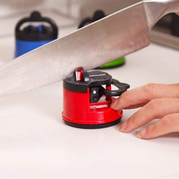 Afilador manual de cuchillos con base de succión, fijación segura y fácil al usar